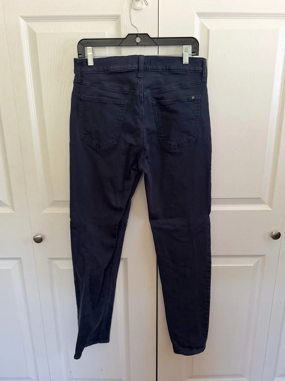 Banana Republic Men's Skinny Pants in Dark Navy